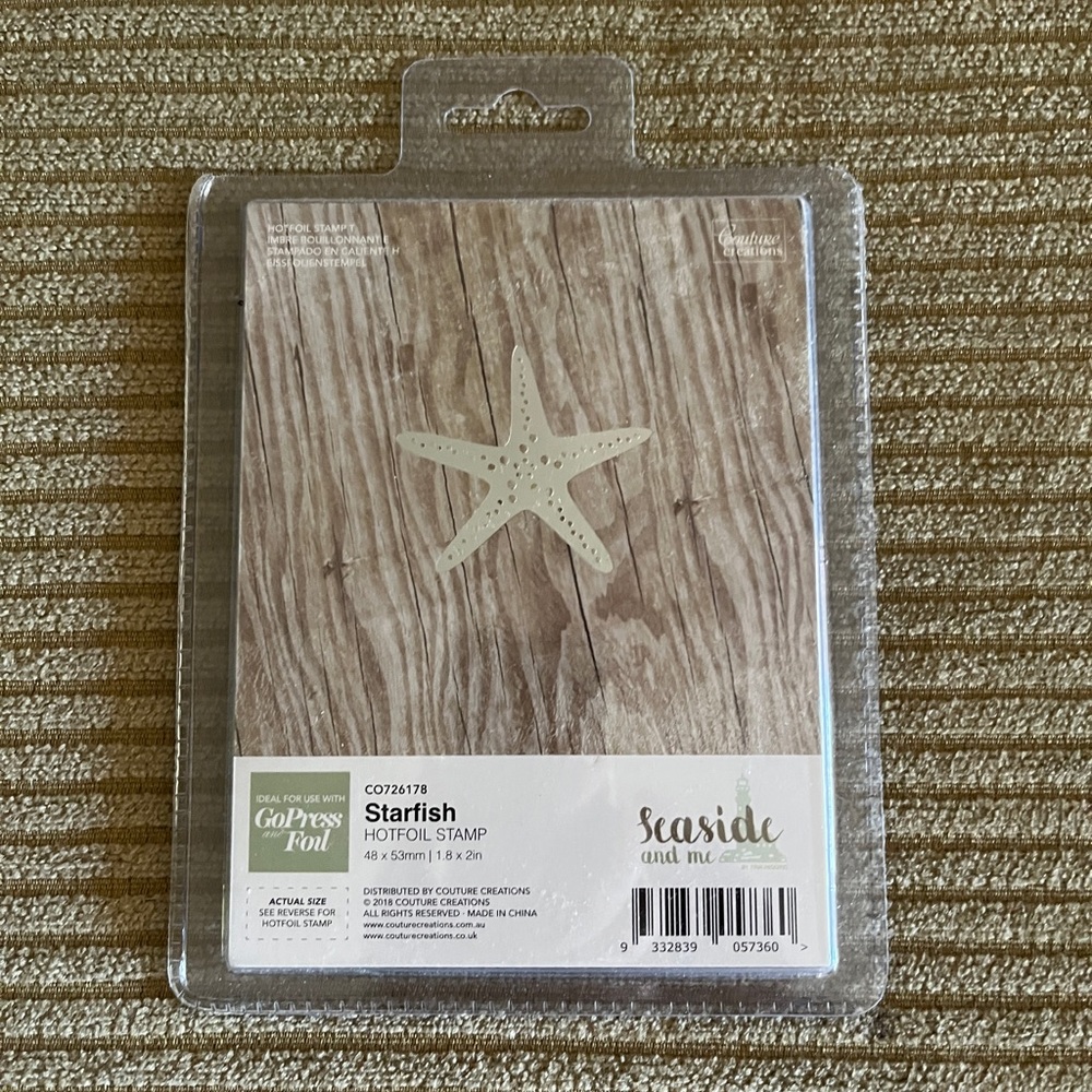 Couture Creations Hotfoil Starfish Stamp Brand New in Packaging